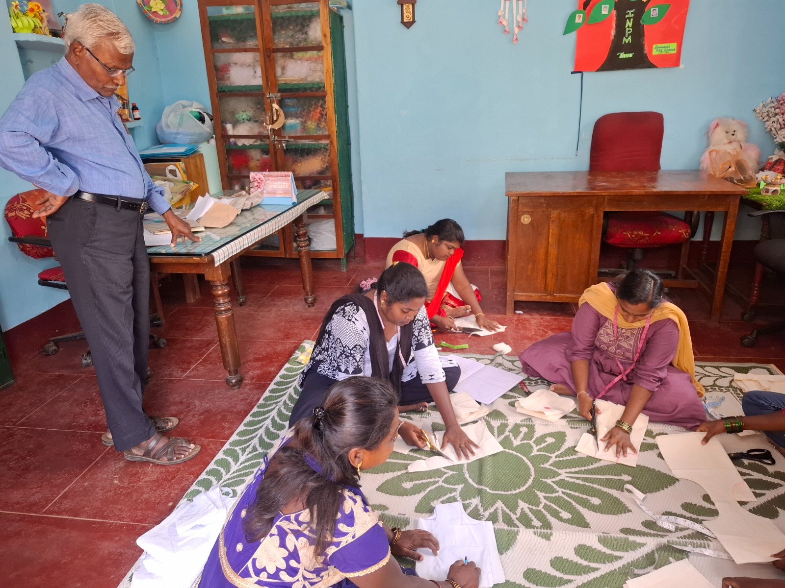 INPM TAILORING CENTER photo 2