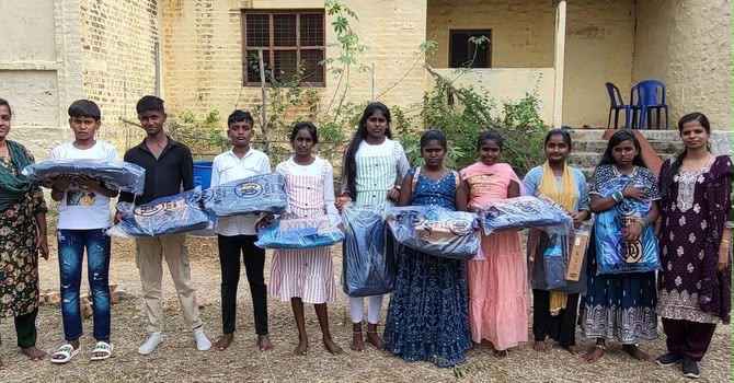 GIFTS TO ENCOURAGE UNDER POVERTY photo 22
